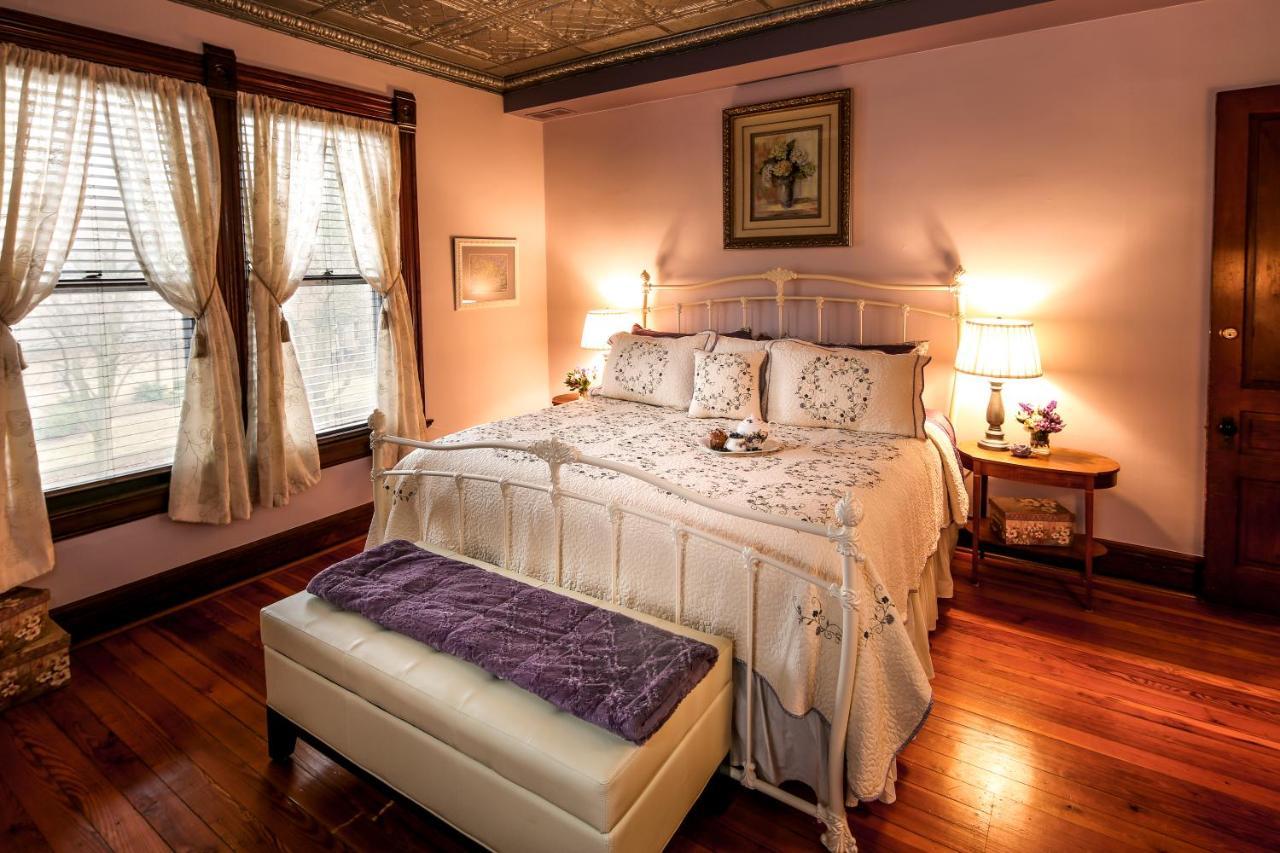 Bed and Breakfast Weller Haus Bed, Breakfast&Event Center Bellevue Exterior foto